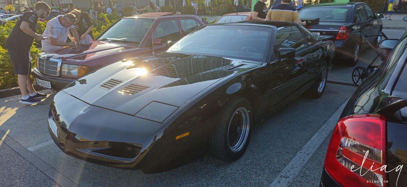2 de mayo de 2025: Quedada de los «Fridays Us» y coches clásicos - foto 6