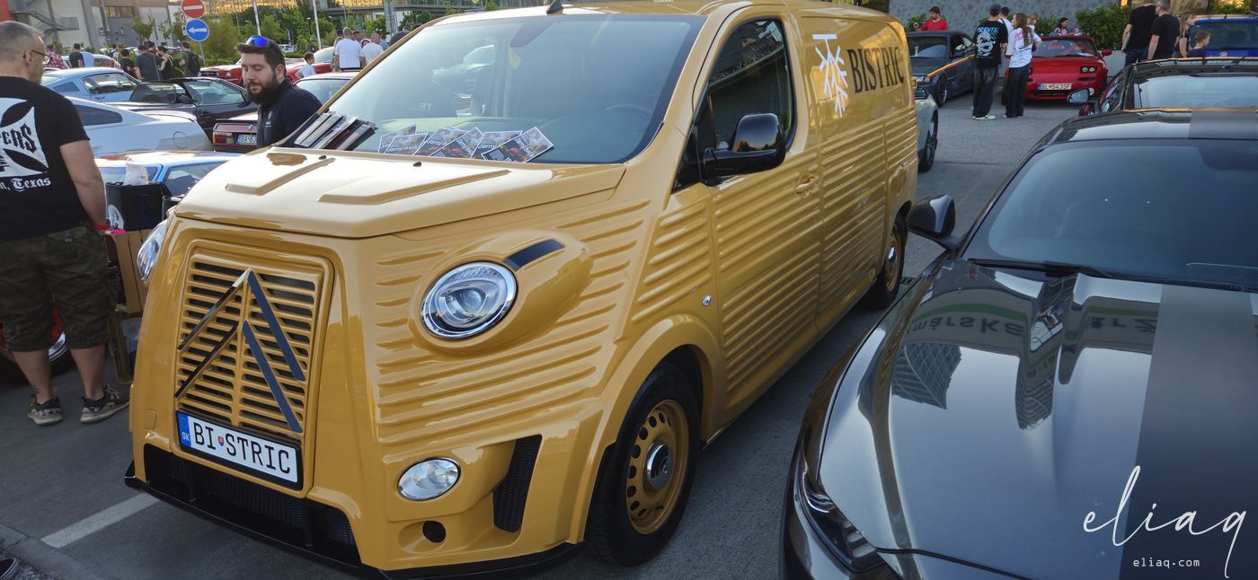 2 de mayo de 2025: Quedada de los «Fridays Us» y coches clásicos - foto 40