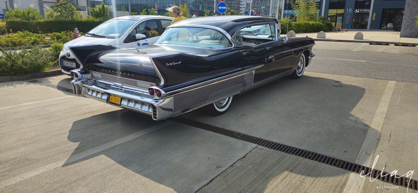 04.07.2025 – „Fridays Us“ und Oldtimer-Treffen - foto 9