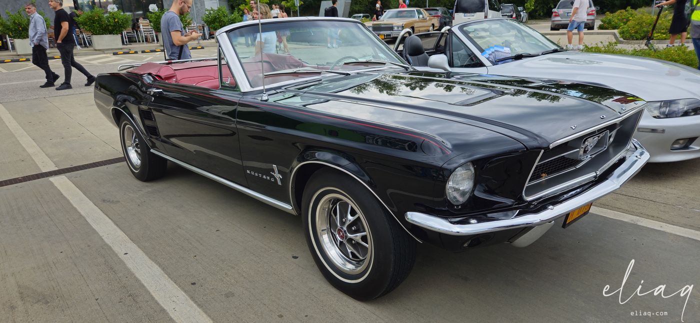 1 de agosto de 2025: Quedada de los «Fridays Us» y coches clásicos - foto 1