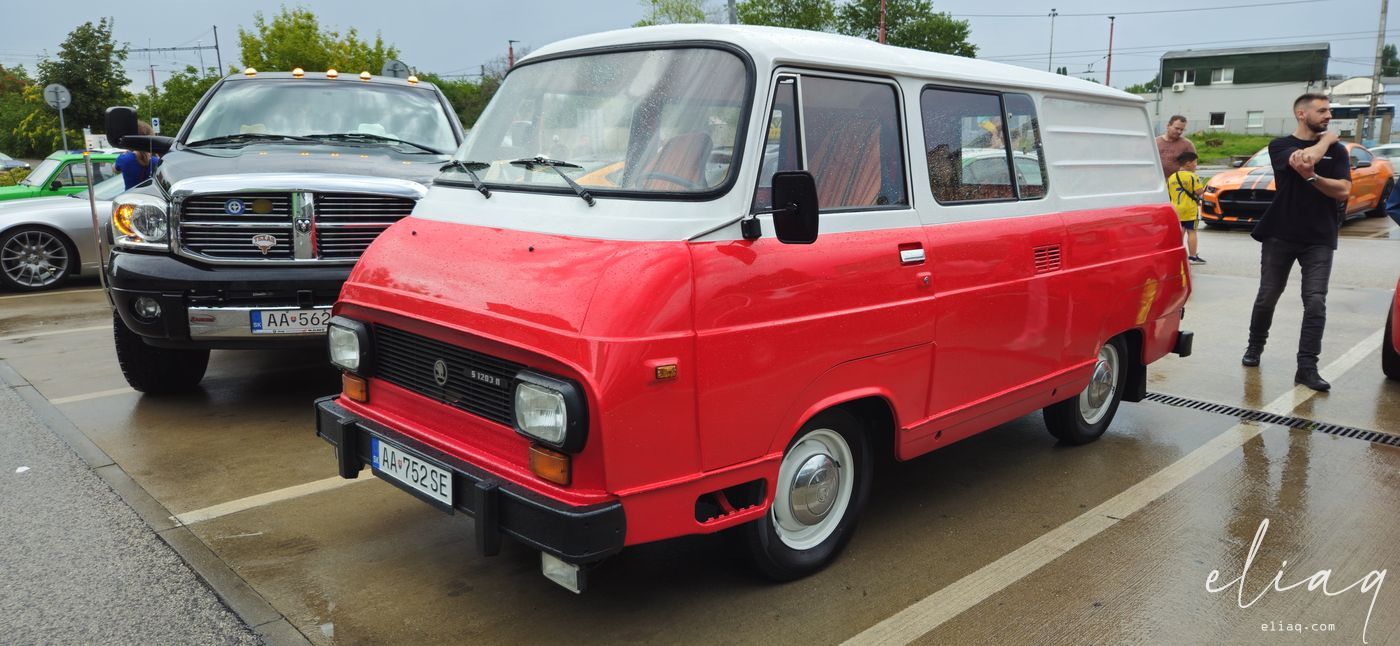 1 de agosto de 2025: Quedada de los «Fridays Us» y coches clásicos - foto 18