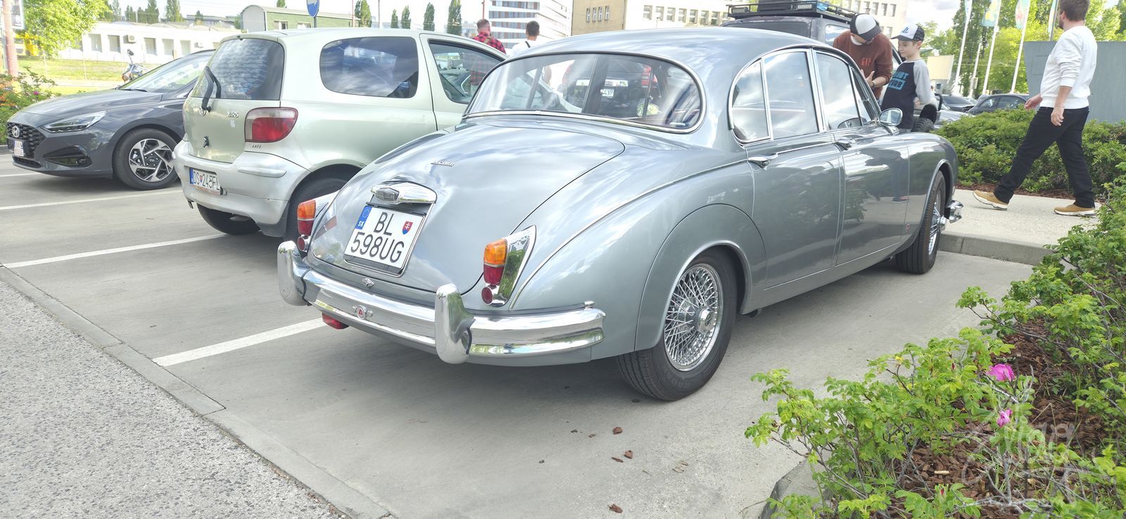 01.05.2026 – „Fridays Us“ und Oldtimer-Treffen - foto 2