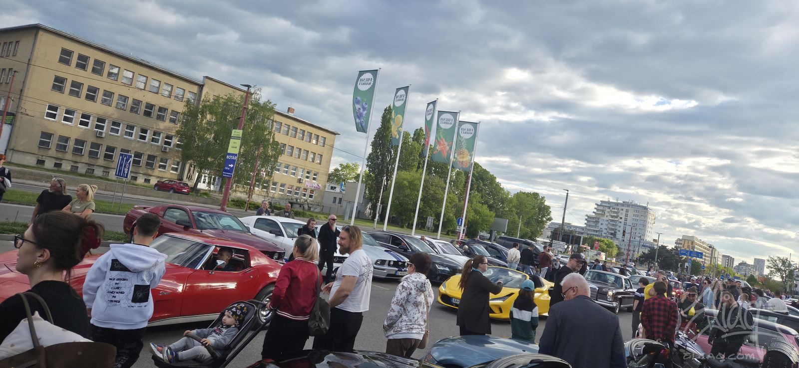 01.05.2026 – „Fridays Us“ und Oldtimer-Treffen - foto 7