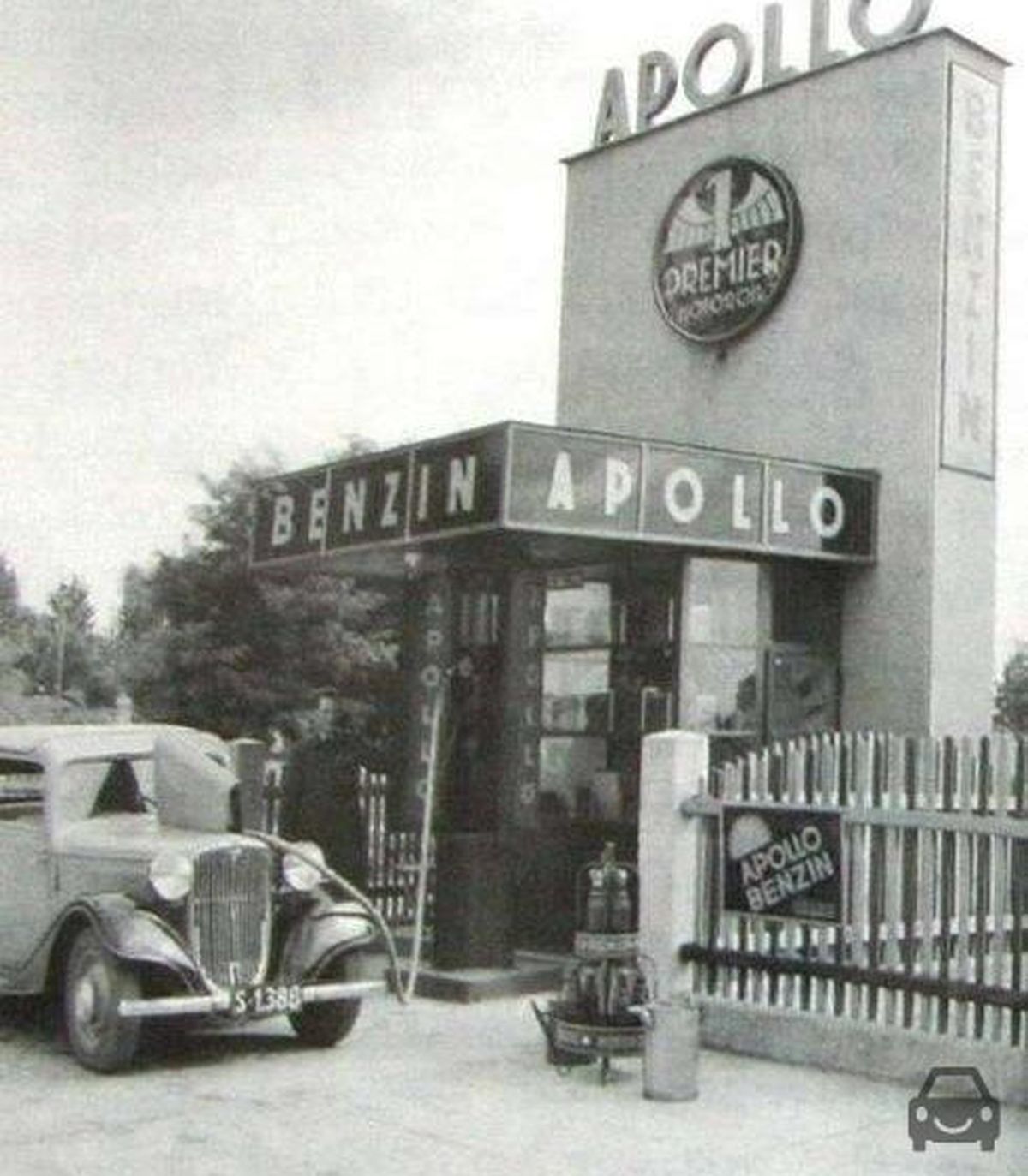 Stará Bratislava, Apollo, auto so značkou S-1388