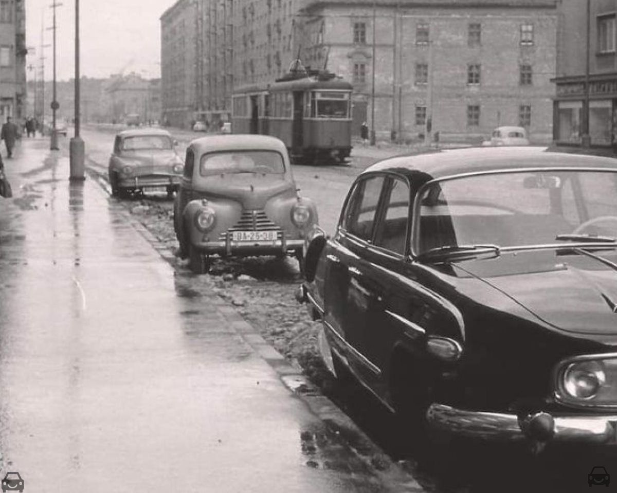 Stará Bratislava, auto so značkou BA-25-38