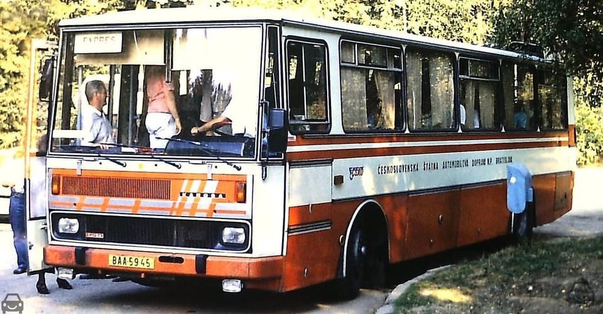 Stará Bratislava, Bus, auto so značkou BAA-59-45