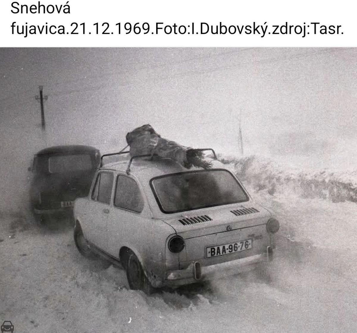 Stará Bratislava, Fiat 850, auto so značkou BAA-96-76