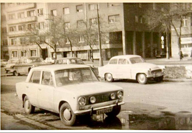 Stará Bratislava, Vaz, auto so značkou BAC-27-44