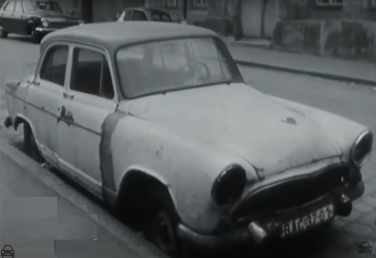Stará Bratislava, B, auto so značkou BAC-37-01