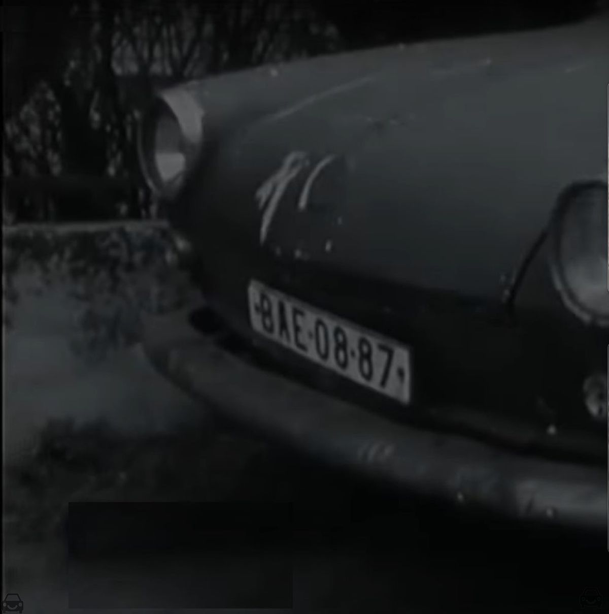 Stará Bratislava, auto so značkou BAE-08-87