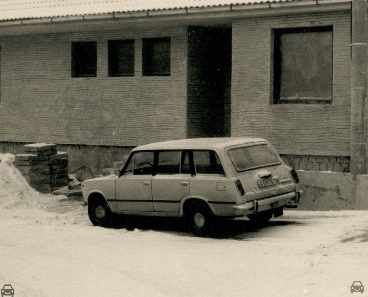 Stará Bratislava, Vaz kombi, auto so značkou BAM-74-78