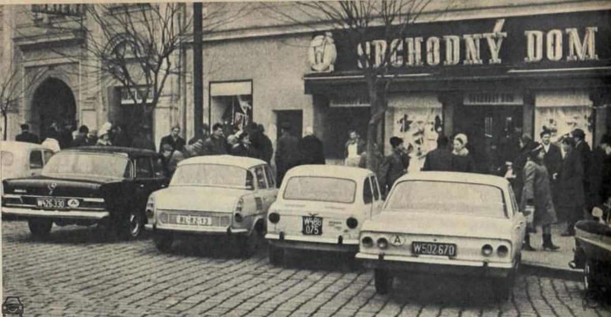 Stará Bratislava, Skoda 1100, auto so značkou BL-82-13